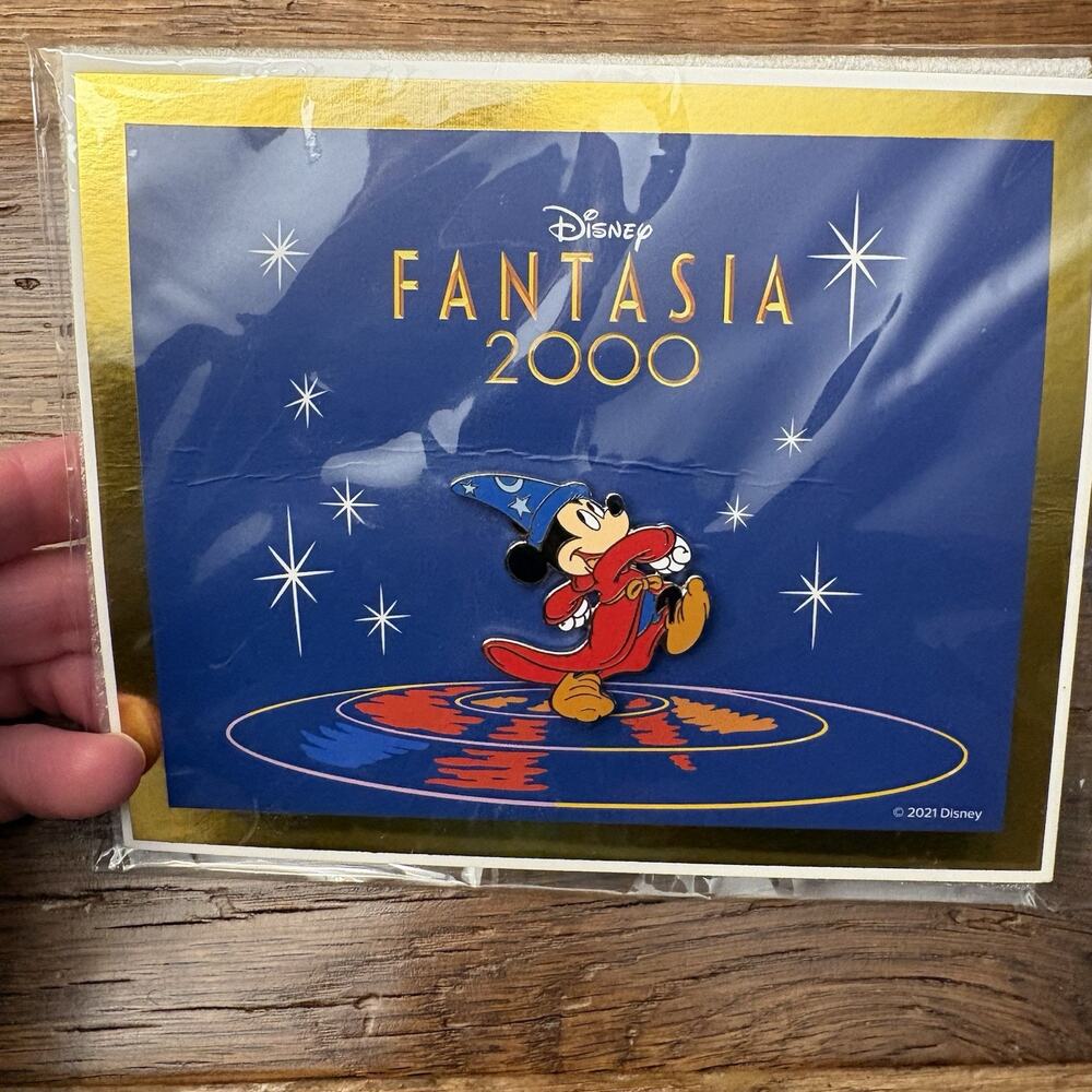 Mickey Mouse Sorcerer's Apprentice Disney Movie Club VIP Pin Fantasia 2000, NEW